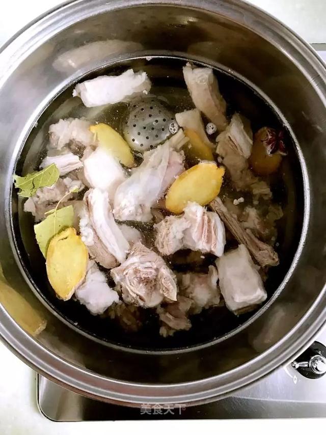 黄焖羊肉的做法最正宗的做法，黄焖羊肉：味道鲜美