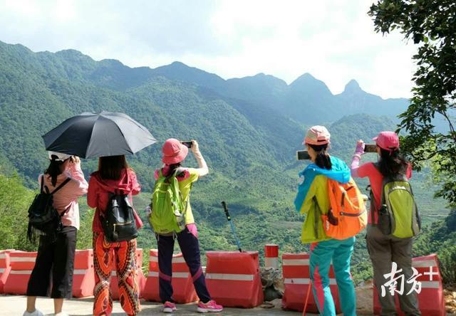 白云山在哪个地铁站下，白云山在哪（广州花园区域未来将有3个地铁站）