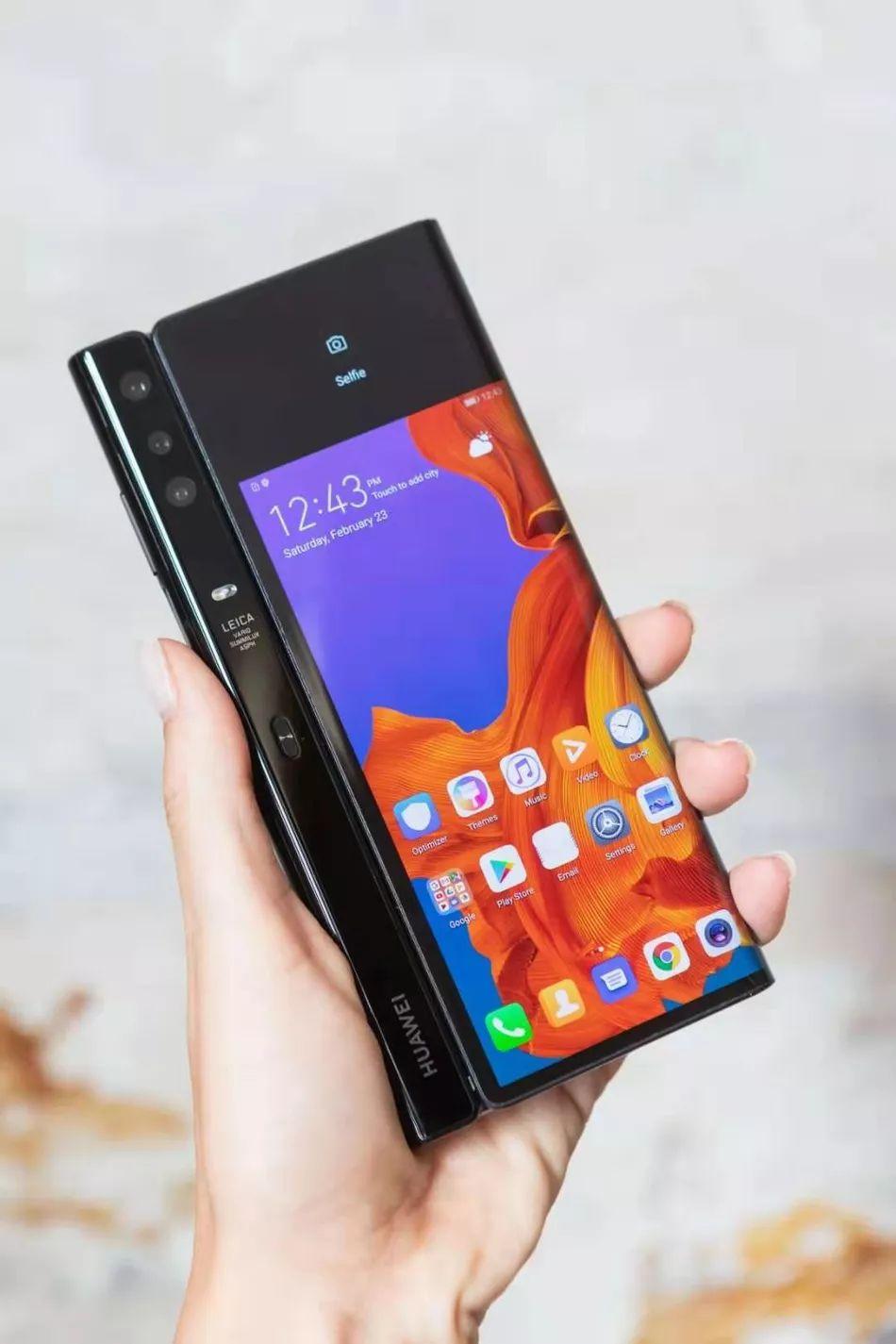 牛画精品欣赏100幅，5G+折叠黑科技、3秒下载1G