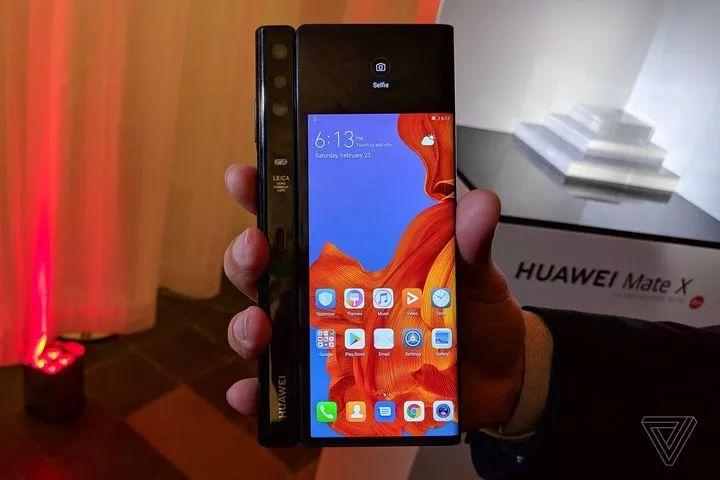 牛画精品欣赏100幅，5G+折叠黑科技、3秒下载1G