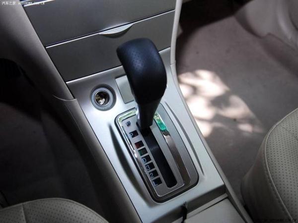 爬坡用什么档位，cvt爬坡用什么档位（直接换还是踩刹车换挡）