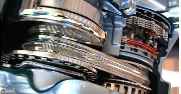 爬坡用什么档位，cvt爬坡用什么档位（直接换还是踩刹车换挡）