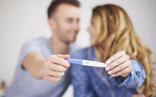 什么时候可以用验孕棒测出来怀孕，多久可以用验孕棒测出怀孕（关于这个时间，很多女人弄错了）