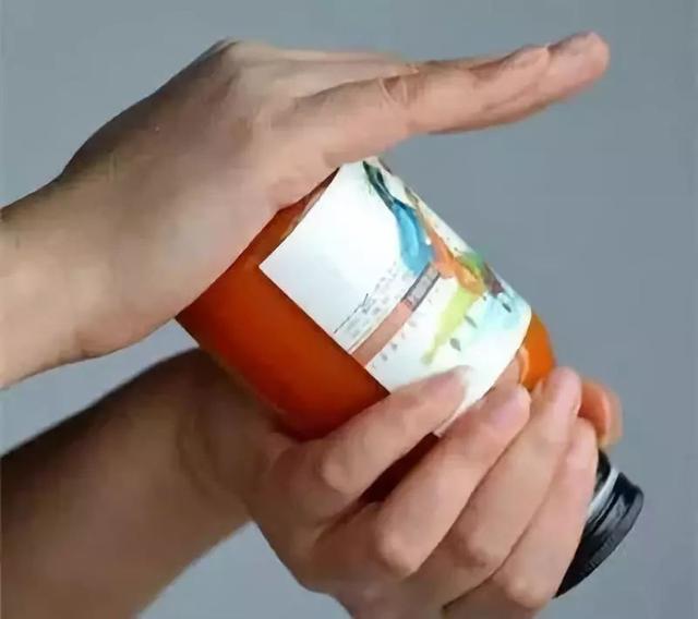 罐头打不开怎么办，罐头打不开怎么办? 教你几招（找到罐头盖上的“小机关”）