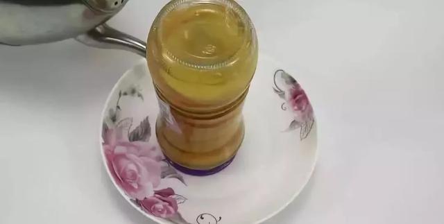 罐头打不开怎么办，罐头打不开怎么办? 教你几招（找到罐头盖上的“小机关”）