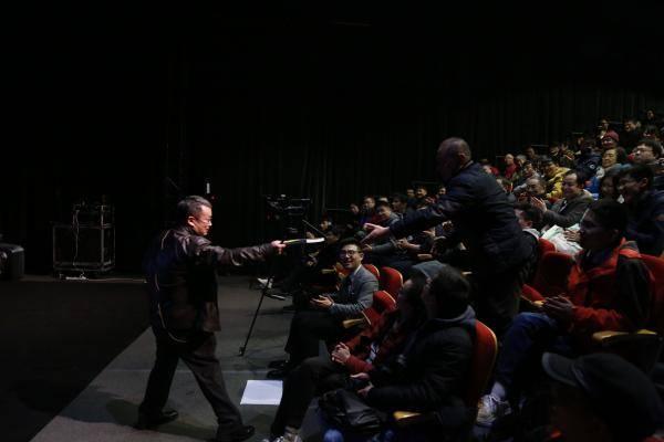 骂td是什么意思，td是什么意思网络用语（5G的前世今生——还好当年中国政府顶住骂名）