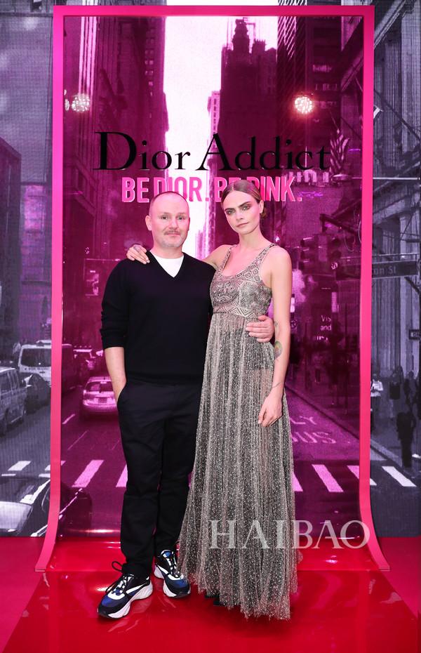 cd口红是什么牌子，tf口红是什么牌子（魅惑星耀唇膏新品发布）