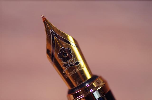 f尖是多少mm，百乐ef尖是多少mm（一个成功的老板需要一套好钢笔）