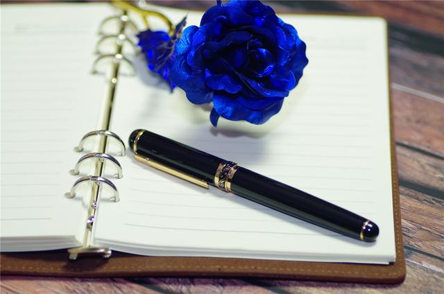 f尖是多少mm，百乐ef尖是多少mm（一个成功的老板需要一套好钢笔）