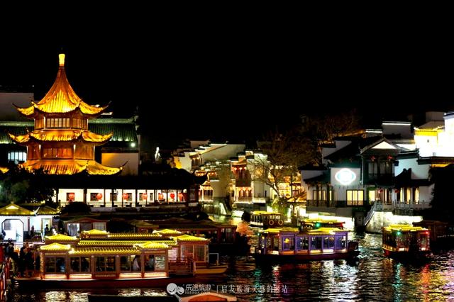 纤纤玉手下一句该怎么说，纤纤玉手词句（一捧秦淮水）