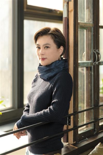 李玲玉是哪里人，李玲玉个人资料简介及家世图（听到《粉红色的回忆》会扑哧一笑）