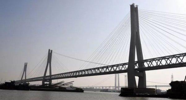 荆岳铁路开通时间，史上最长最先进重载铁路10月1日通车