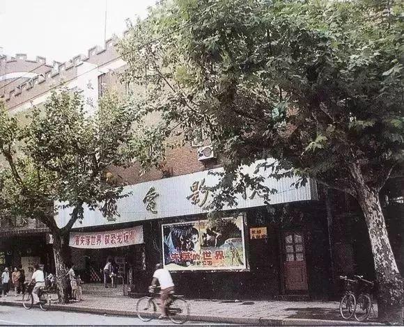 四川身份证开头（310103、310102、310108...）