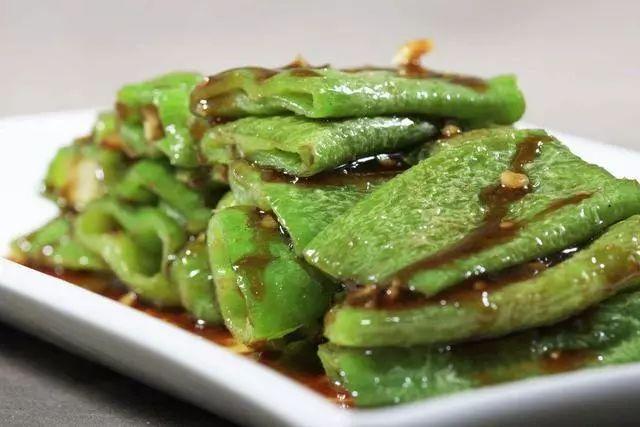 虎皮尖椒的家常做法，虎皮尖椒、虎皮青椒的家常做法