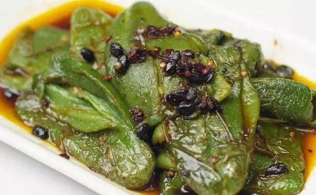 虎皮尖椒的家常做法，虎皮尖椒、虎皮青椒的家常做法