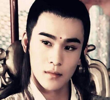 任泉简历个人简介，任泉简历（那些曾经惊鸿一瞥至今念念不忘的绝色男星）