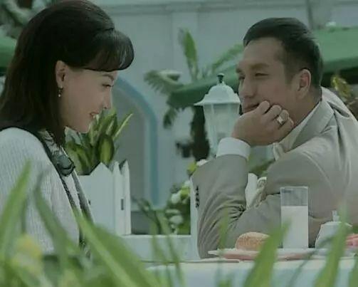 倾城之恋读后感，倾城之恋读后感1000字（张爱玲《倾城之恋》）