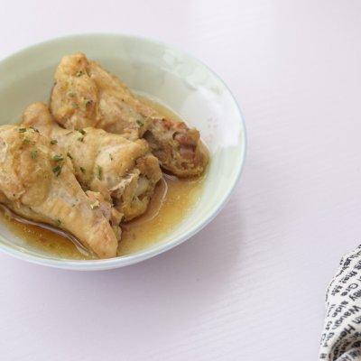 烤鸡翅的做法烤箱，烤箱烤鸡翅（这样的超简单又香嫩的烤翅根你吃过吗）