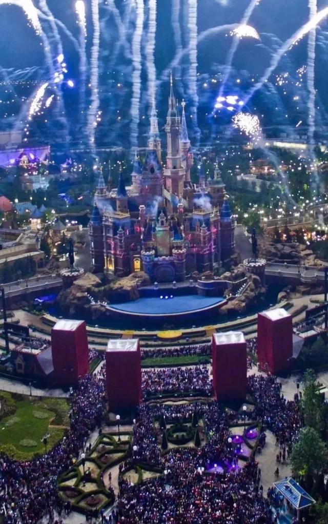 四川身份证开头（310103、310102、310108...）