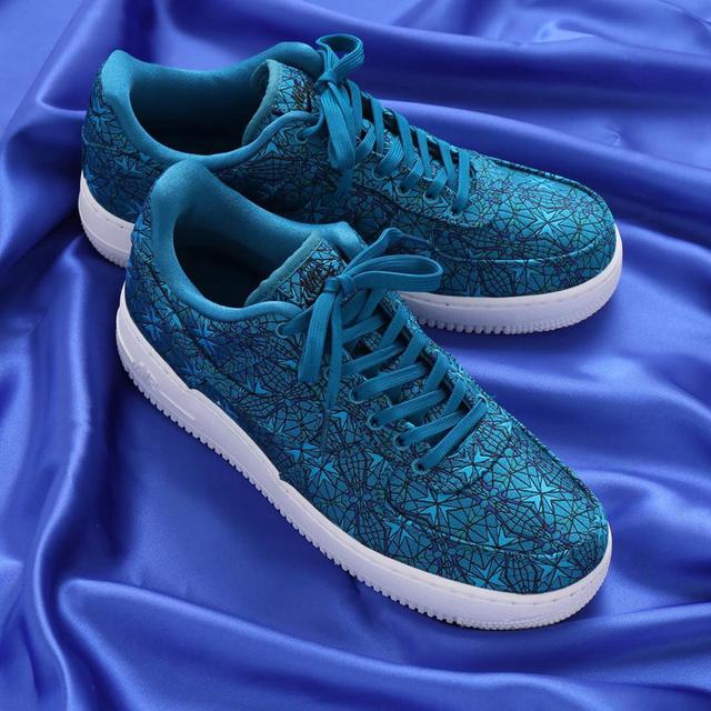 af1白丝绸真假对比，af1黑色丝绸真假对比（酷似 CLOT 白丝绸的来了）