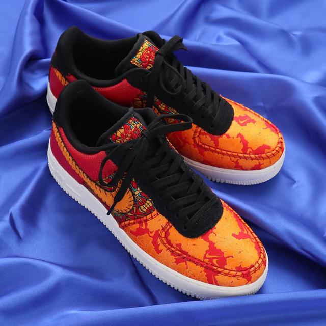 af1白丝绸真假对比，af1黑色丝绸真假对比（酷似 CLOT 白丝绸的来了）