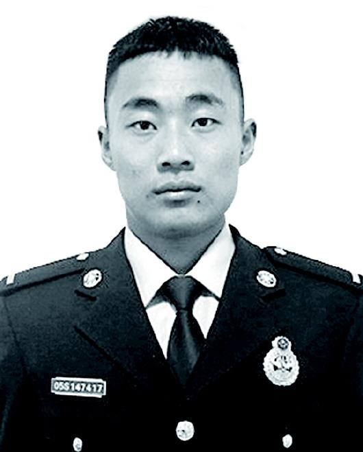 灭火背后那些感动瞬间，消防故事我眼中的火焰蓝（重温五位救火英雄的故事）