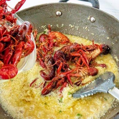 蒜泥龙虾需要哪些调料（#最爱盒马小龙虾#正宗盱眙蒜泥小龙虾）