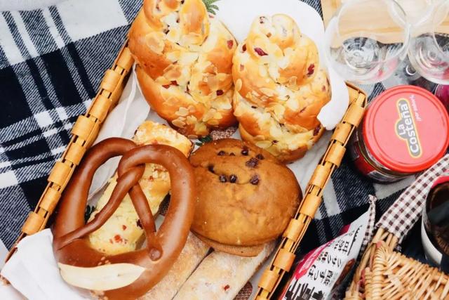 清明节可以野餐吗（草地野餐，属于春天的仪式感）