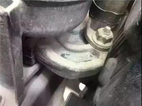 车震一时爽，一直震一直爽？这些问题不注意小心车毁人亡！