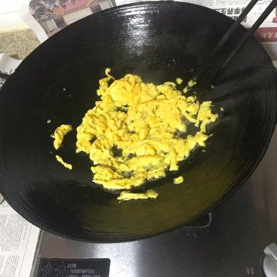 咖喱炒飯的做法最正宗視頻教程(咖喱炒飯的做法最正宗視頻) - 俏皮