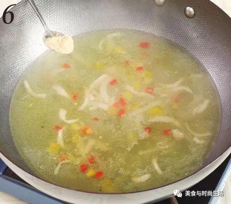 湖南红薯粉怎么做好吃_酸辣红薯粉怎么做好吃，酸辣红薯粉的做法大全家常窍门（酸辣过瘾味道还正宗）