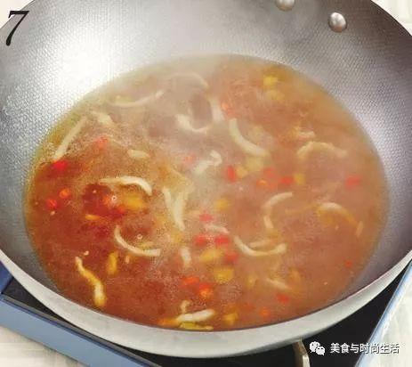 湖南红薯粉怎么做好吃_酸辣红薯粉怎么做好吃，酸辣红薯粉的做法大全家常窍门（酸辣过瘾味道还正宗）