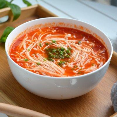 金针菇番茄汤怎么做好吃，西红柿金针菇浓汤这样做
