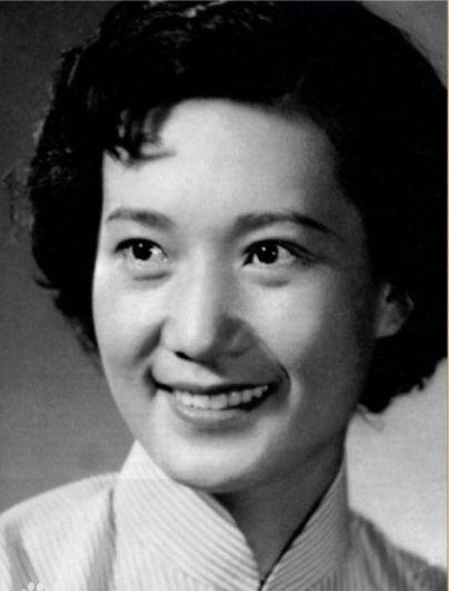 小鹿姐姐郏捷微博，郏捷 小鹿姐姐（内蒙古人竟然承包了大半个演艺界）