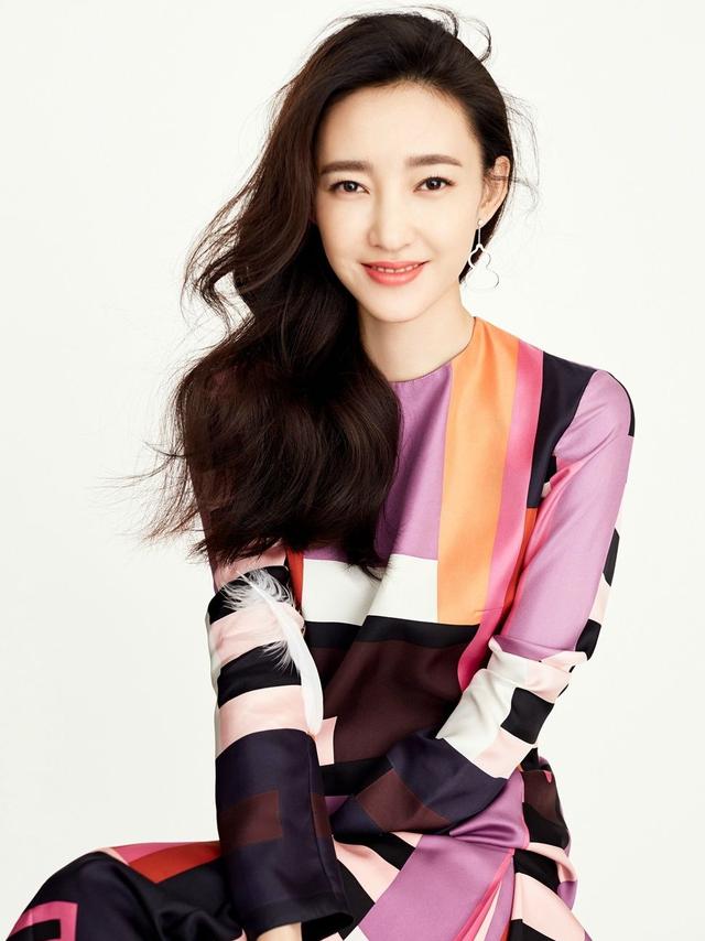 小鹿姐姐郏捷微博，郏捷 小鹿姐姐（内蒙古人竟然承包了大半个演艺界）