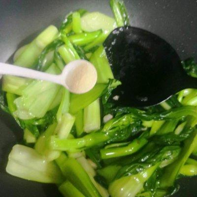 蒜蓉炒菜心的家常做法，蒜香菜心