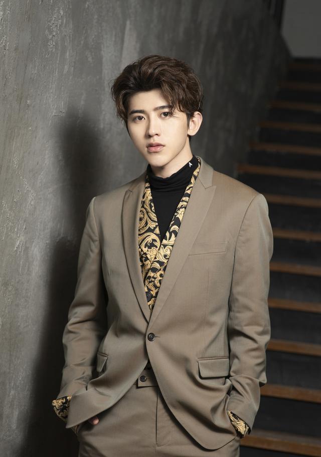 蔡徐坤资料个人介绍，蔡徐坤资料（就是变强大的过程）