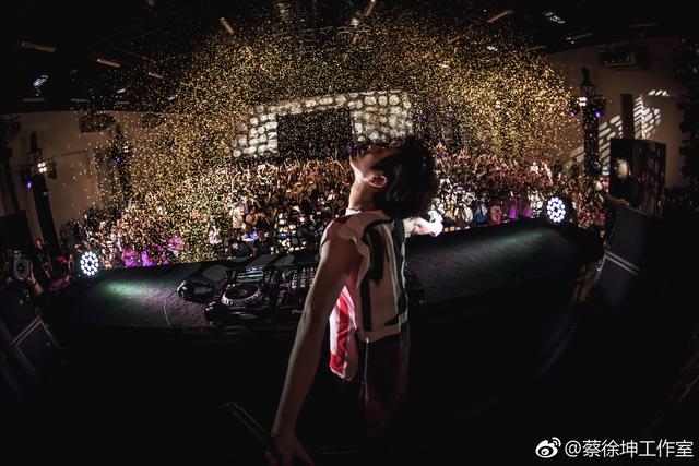 蔡徐坤资料个人介绍，蔡徐坤资料（就是变强大的过程）