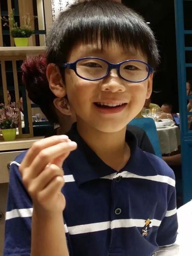 白云朵朵鸟飞来，十二生肖图片（“小书虫”俱乐部佳作专栏第一期——《春芽》）