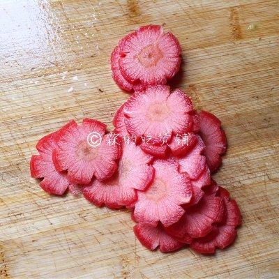 西芹的做法大全家常菜，西芹简单做法菜谱（经常吃点百利无一害）