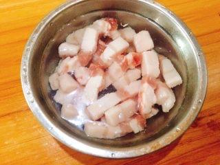 甜笋怎么炒好吃，怎么炒甜笋（#精品菜谱挑战赛#蚝油炒甜笋+春天的味道）