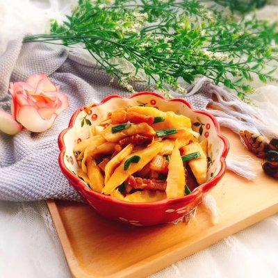 甜笋怎么炒好吃，怎么炒甜笋（#精品菜谱挑战赛#蚝油炒甜笋+春天的味道）