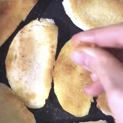 烤馍的做法，烤馍的做法 烤箱要多少度多长时间（香酥烤馍）