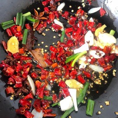 辣子鸡怎么炒好吃，枣庄辣子鸡怎么炒好吃（辣子鸡）