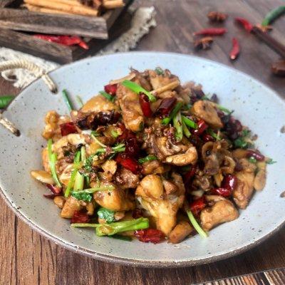 辣子鸡怎么炒好吃，枣庄辣子鸡怎么炒好吃（辣子鸡）