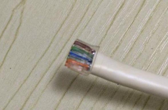 5类6类水晶头区别，六类水晶头和五类有什么区别（如何区分超5类水晶头与6类水晶头）