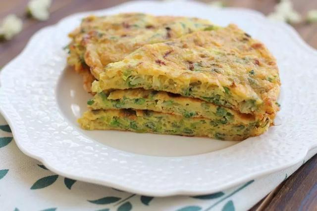 国槐花、洋槐花和红槐花三者的区别，洋槐和槐花有什么区别（槐花分三种，只有一种能吃）