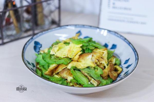 立夏必吃的9种食物，夏至吃三鲜（9种夏天必吃的食物）