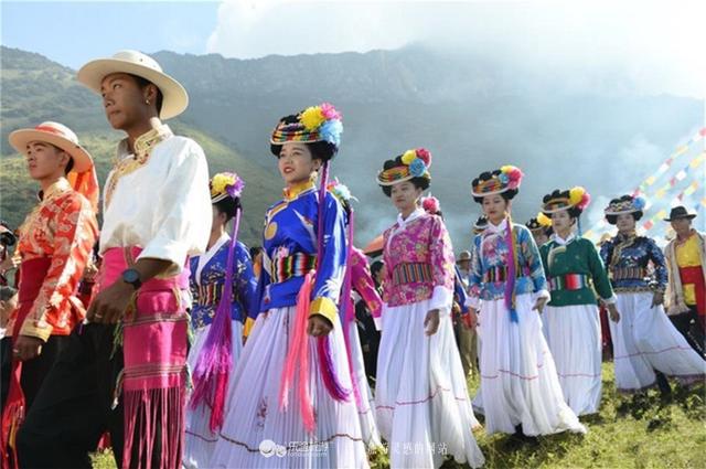 什么是走婚，什么是走婚的女人（摩梭族独特的民风婚俗）