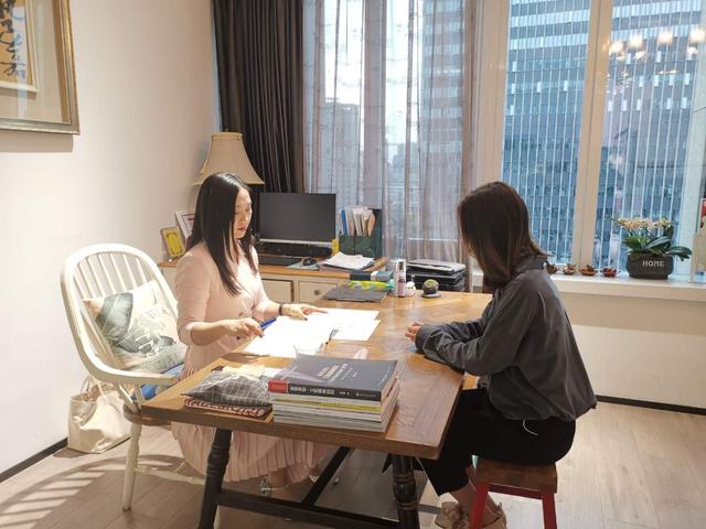 宁波纺织服装技术学院有什么专业，宁波纺织学院是什么学校（王慧敏：因时尚而来）